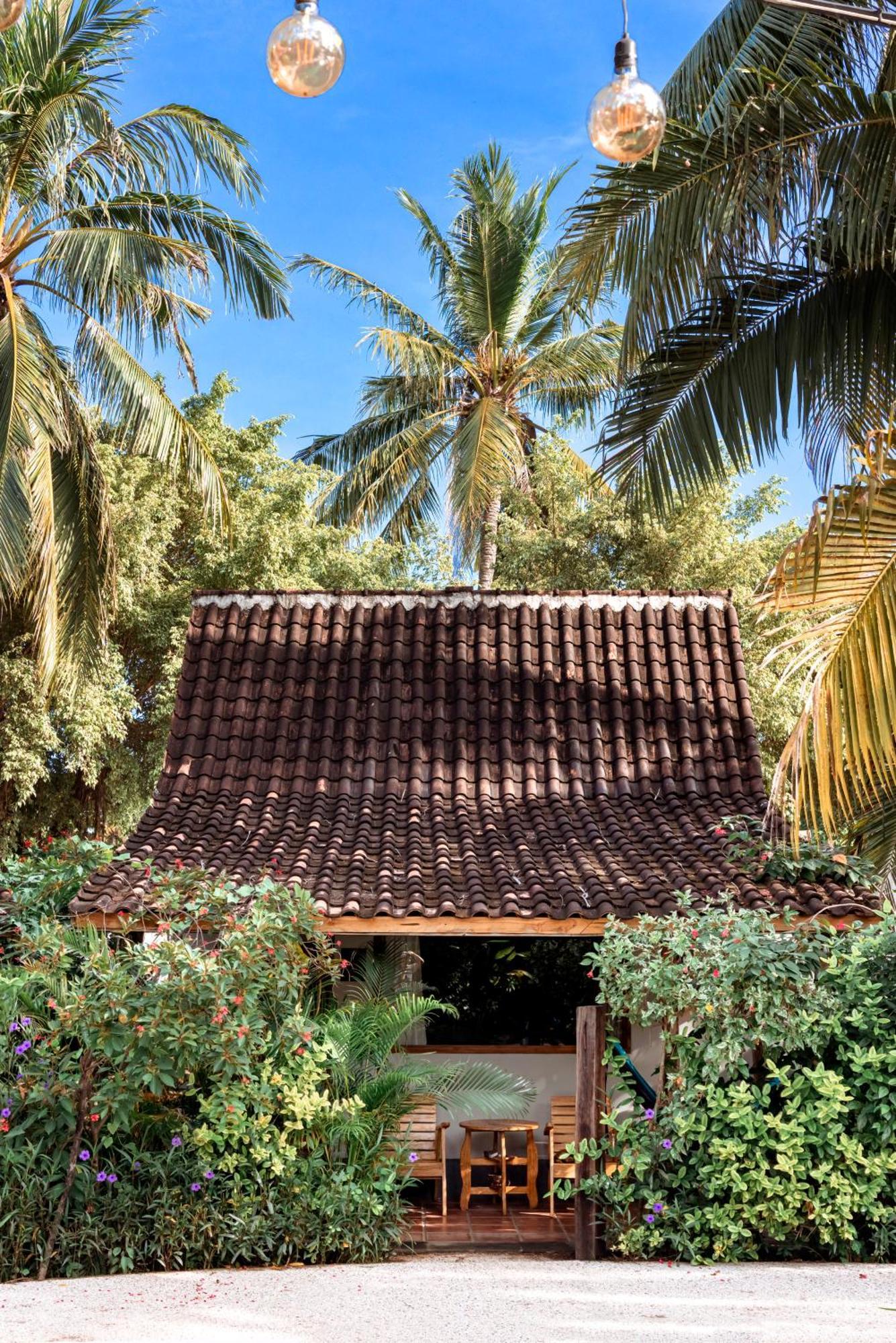 Coconut Garden Resort Gili Trawangan Extérieur photo