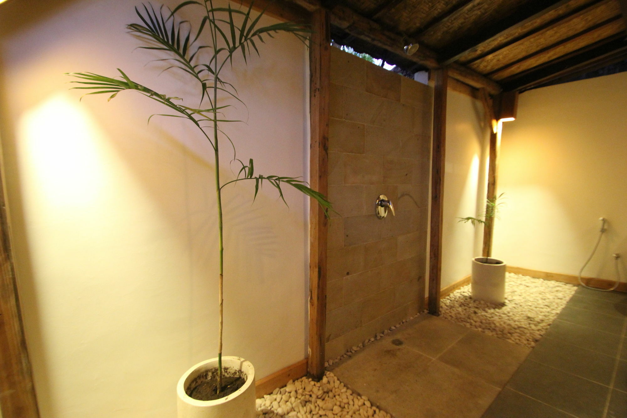 Coconut Garden Resort Gili Trawangan Extérieur photo